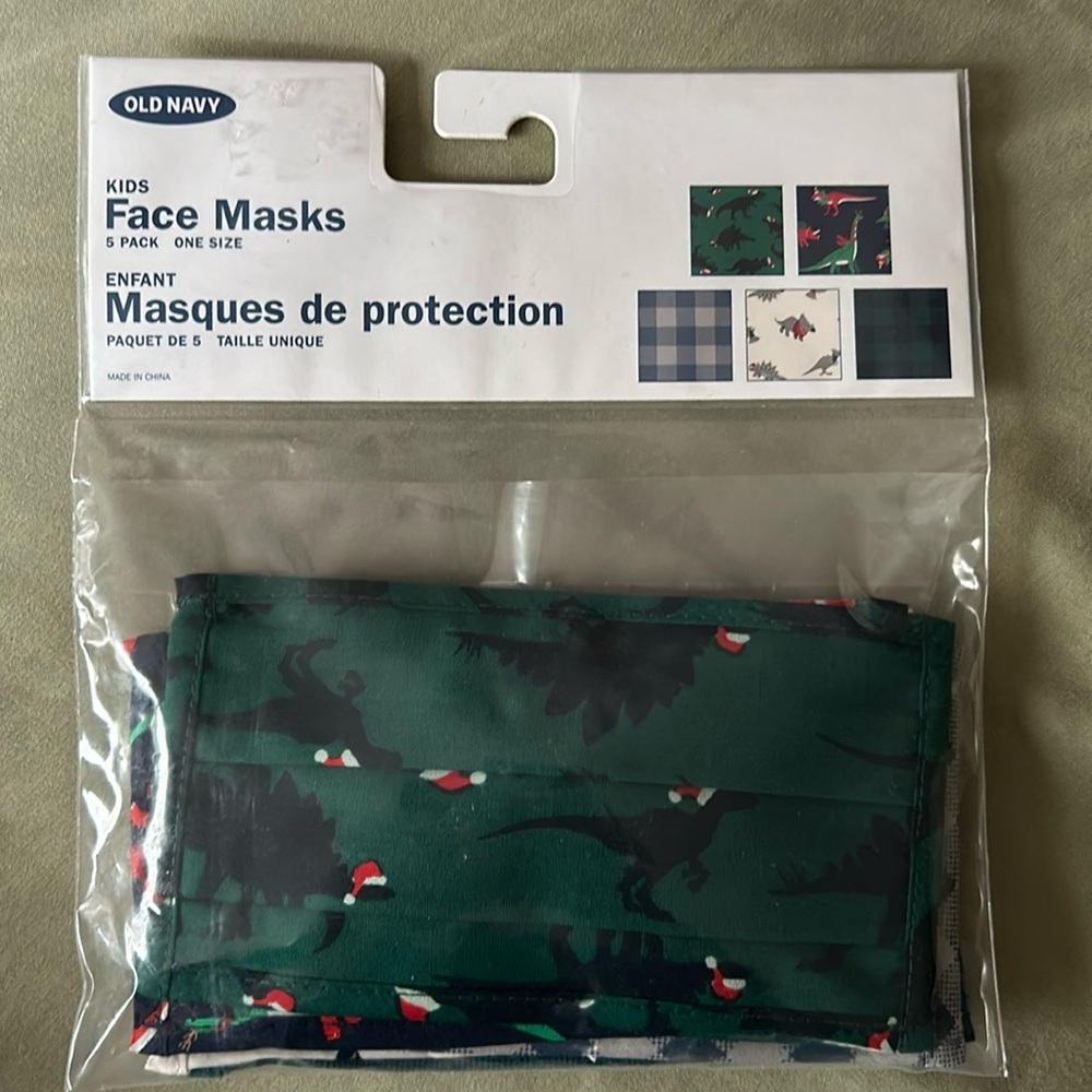 kids facemasks. ✂️